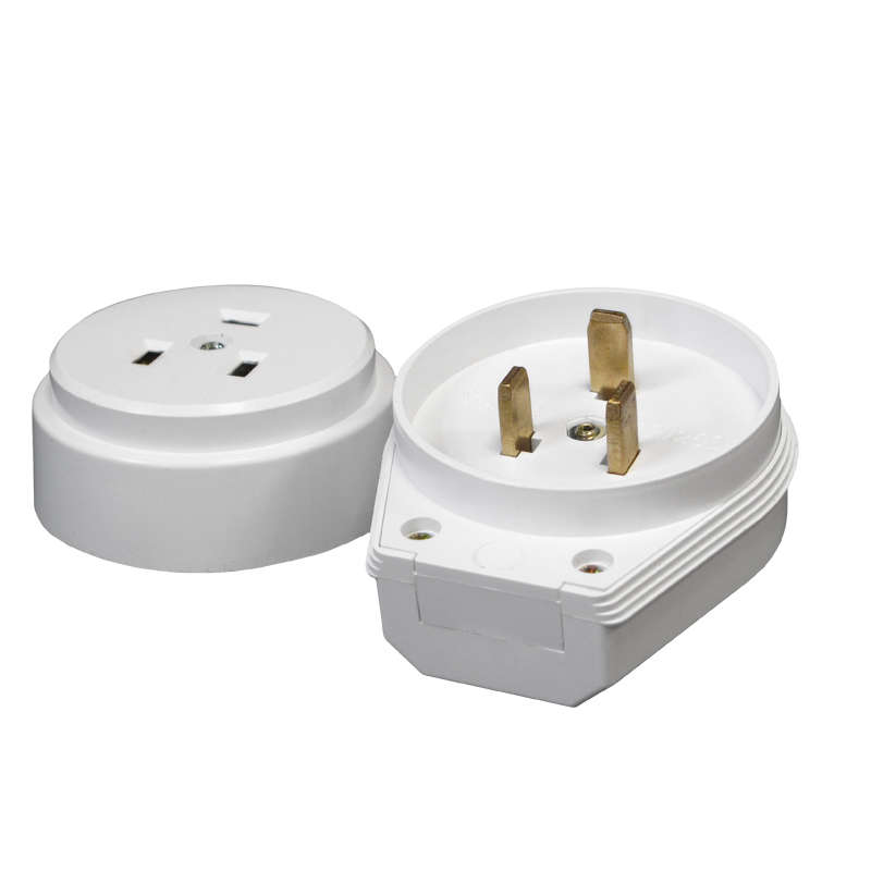 Разъем РШ-ВШ 32А 250В 2P+PE откр. уст. бел. UNIVersal 1235 (1 шт.)